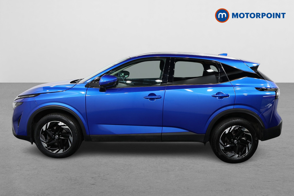 Nissan Qashqai N-Connecta Automatic Petrol SUV - Stock Number (1568694) - Passenger side