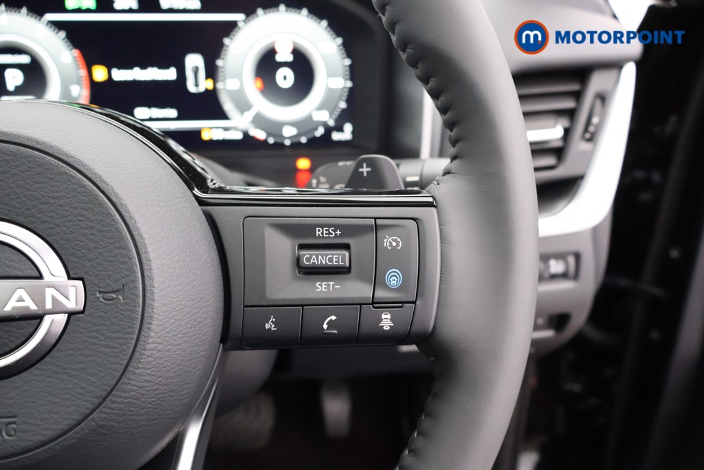 Nissan Qashqai N-Connecta Automatic Petrol SUV - Stock Number (1569274) - 3rd supplementary image