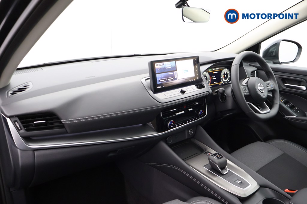 Nissan Qashqai N-Connecta Automatic Petrol SUV - Stock Number (1569274) - 13th supplementary image