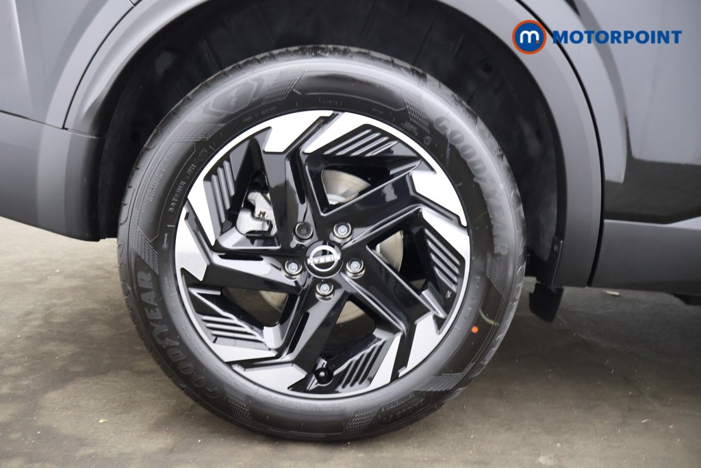 Nissan Qashqai N-Connecta Automatic Petrol SUV - Stock Number (1569274) - 17th supplementary image