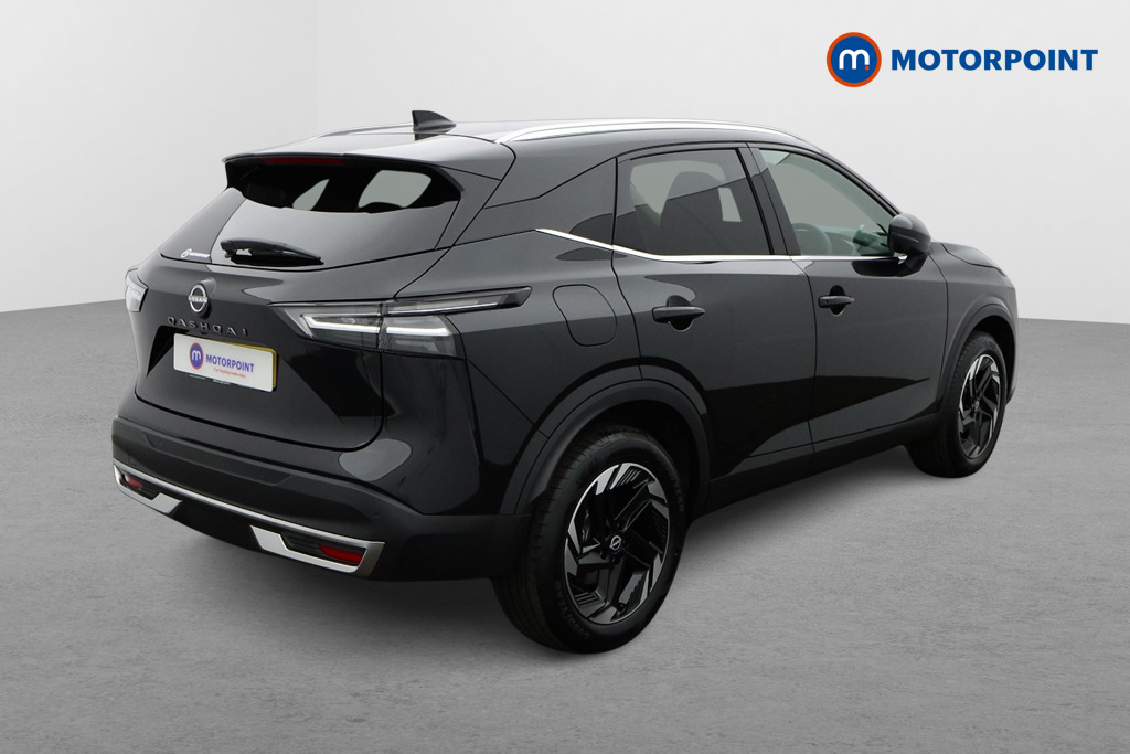 Nissan Qashqai N-Connecta Automatic Petrol SUV - Stock Number (1569274) - Drivers side rear corner
