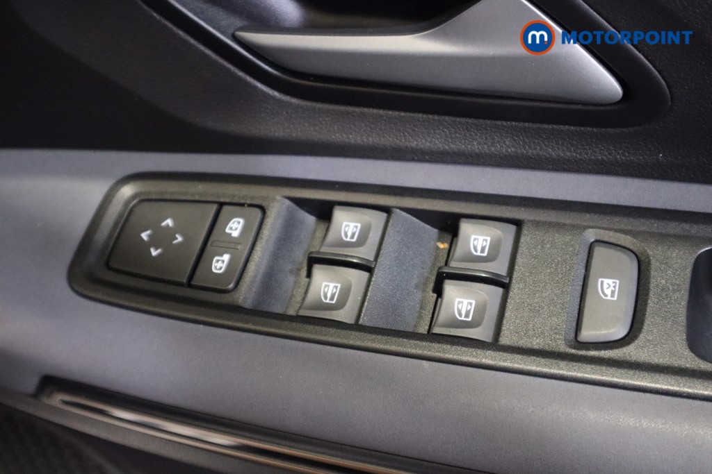 Dacia Jogger Extreme Automatic Petrol-Electric Hybrid People Carrier - Stock Number (1569294) - 7th supplementary image