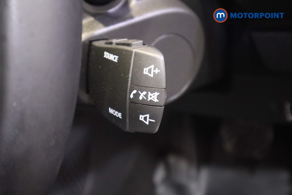 Dacia Jogger Extreme Automatic Petrol-Electric Hybrid People Carrier - Stock Number (1569294) - 8th supplementary image