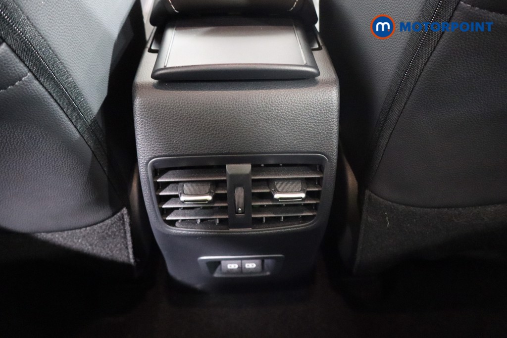 Toyota Corolla Excel Automatic Petrol-Electric Hybrid Hatchback - Stock Number (1569381) - 23rd supplementary image