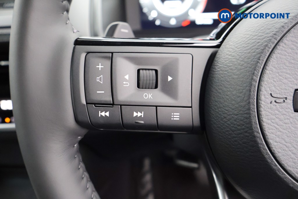 Nissan Qashqai Tekna Automatic Petrol SUV - Stock Number (1569406) - 2nd supplementary image