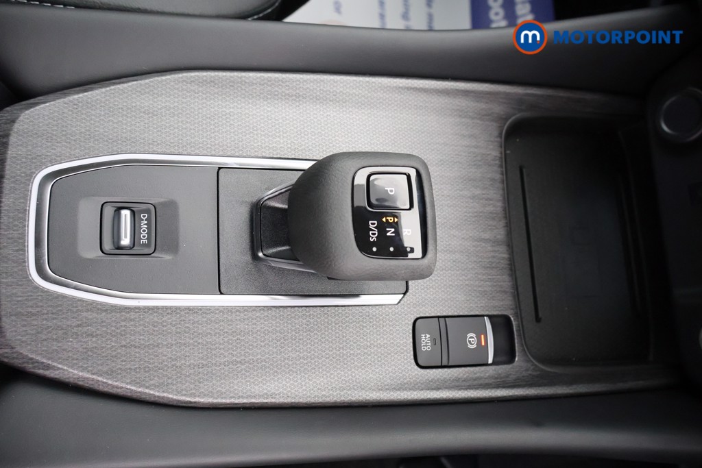 Nissan Qashqai Tekna Automatic Petrol SUV - Stock Number (1569406) - 6th supplementary image