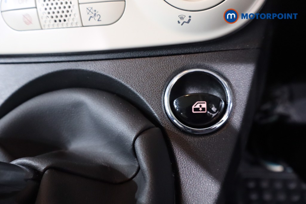 Fiat 500 Lounge Manual Petrol-Electric Hybrid Hatchback - Stock Number (1569627) - 17th supplementary image