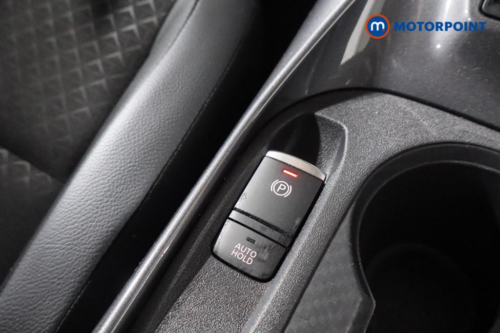 Nissan Juke N-Connecta Automatic Petrol SUV - Stock Number (1569824) - 9th supplementary image