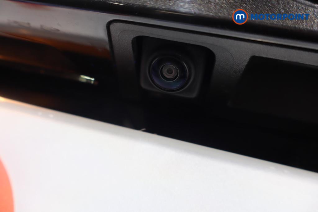 Nissan Juke N-Connecta Automatic Petrol SUV - Stock Number (1569824) - 24th supplementary image