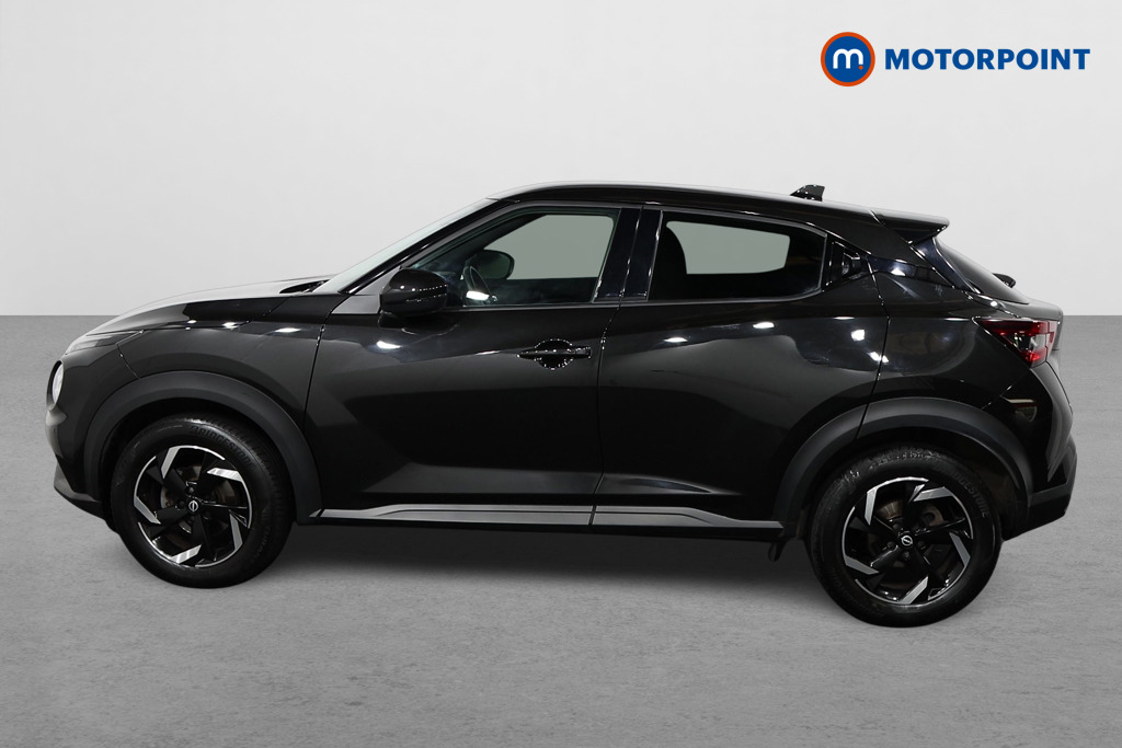 Nissan Juke N-Connecta Automatic Petrol SUV - Stock Number (1569824) - Passenger side