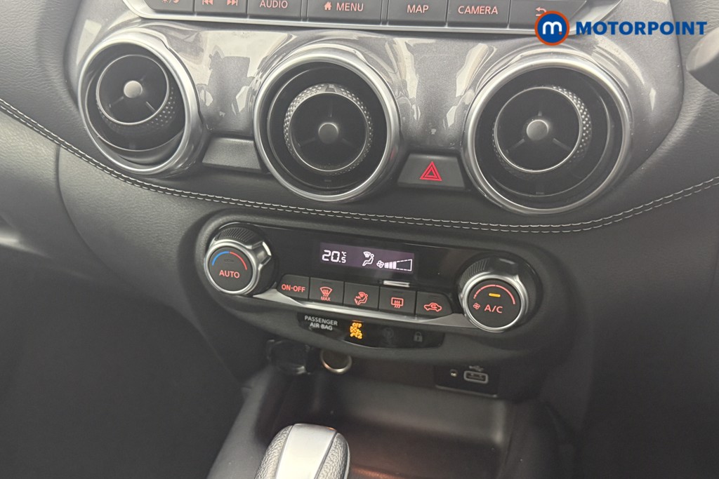 Nissan Juke N-Connecta Automatic Petrol SUV - Stock Number (1569832) - 3rd supplementary image