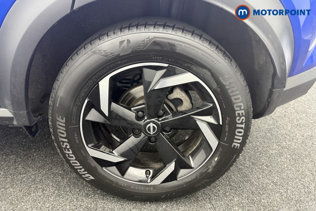 Nissan Juke N-Connecta Automatic Petrol SUV - Stock Number (1569832) - 24th supplementary image