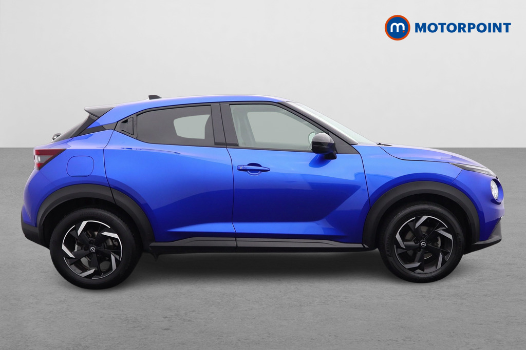Nissan Juke N-Connecta Automatic Petrol SUV - Stock Number (1569832) - Drivers side