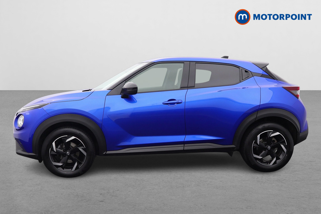 Nissan Juke N-Connecta Automatic Petrol SUV - Stock Number (1569832) - Passenger side