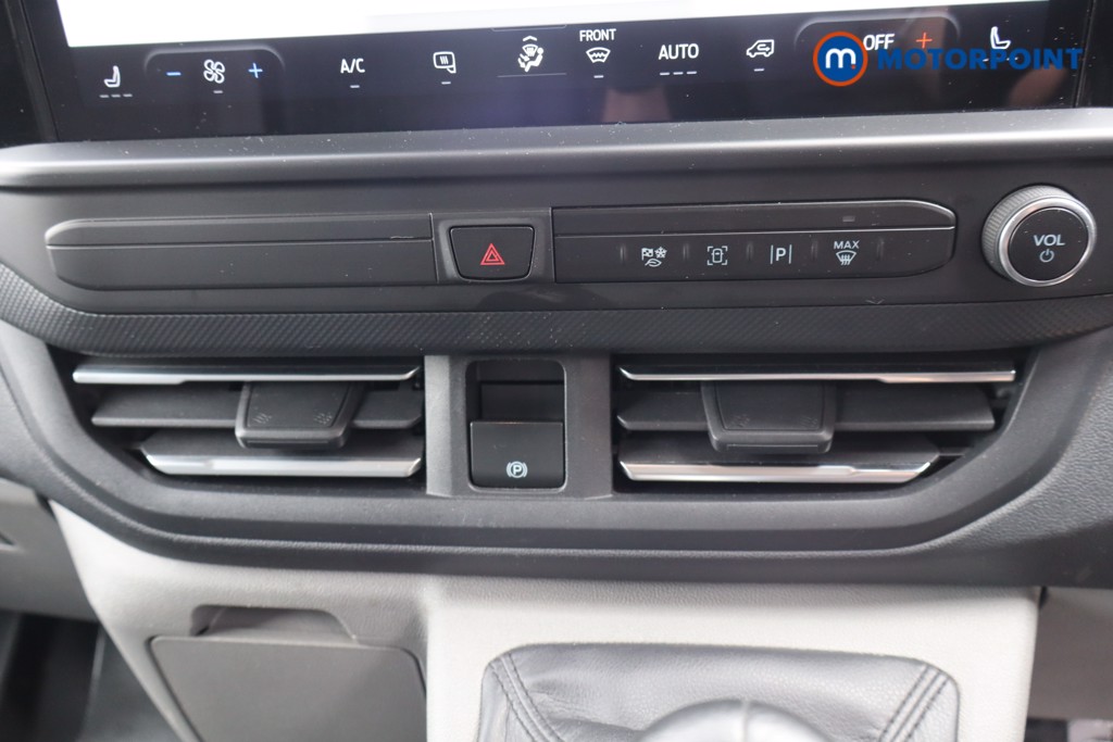 Ford Transit Custom Limited Manual Diesel Panel Van - Stock Number (1569972) - 10th supplementary image
