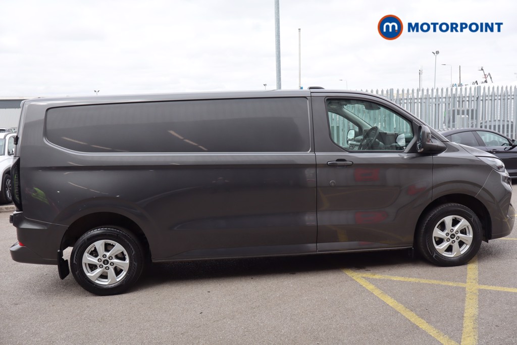 Ford Transit Custom Limited Manual Diesel Panel Van - Stock Number (1569972) - 37th supplementary image