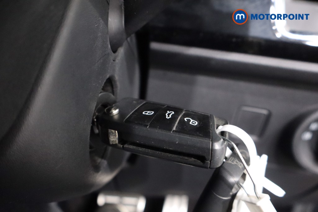 Seat Ateca Fr Sport Automatic Petrol SUV - Stock Number (1569992) - 13th supplementary image