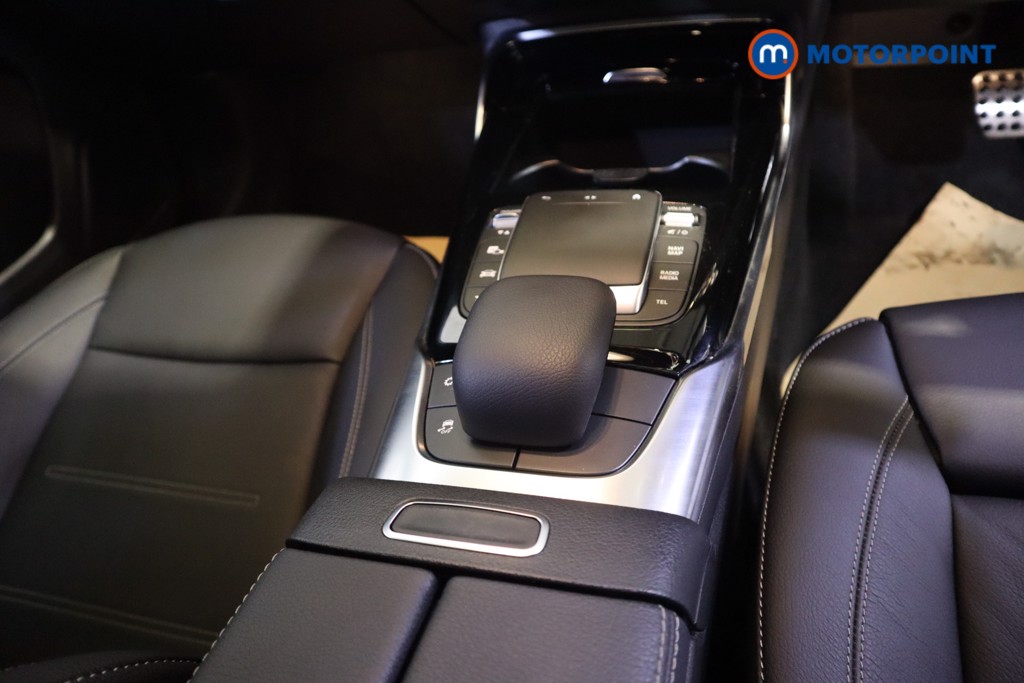 Mercedes-Benz A Class Executive Edition Automatic Petrol Hatchback - Stock Number (1569993) - 6th supplementary image
