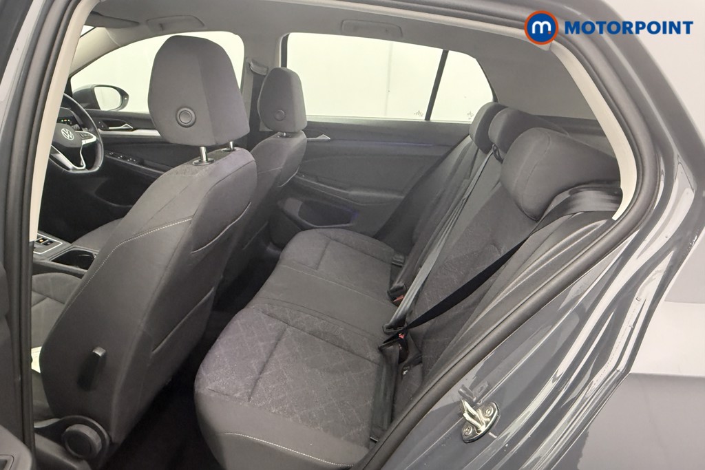 Volkswagen Golf Life Automatic Diesel Hatchback - Stock Number (1570128) - 19th supplementary image
