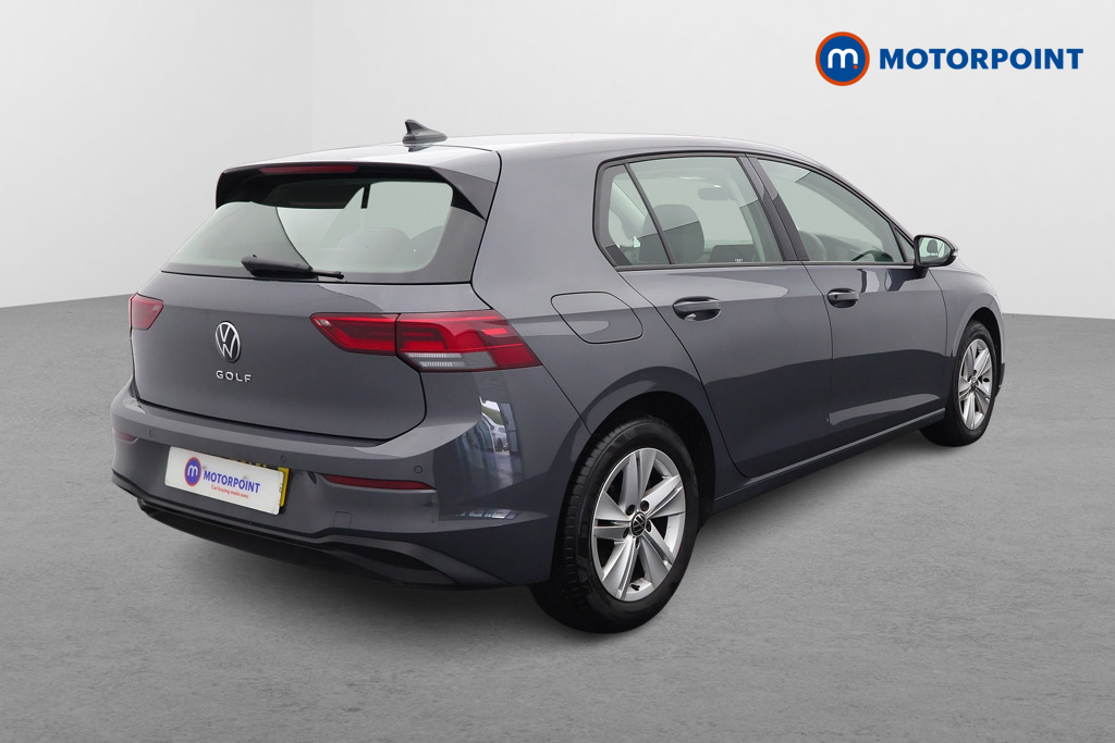 Volkswagen Golf Life Automatic Diesel Hatchback - Stock Number (1570128) - Drivers side rear corner