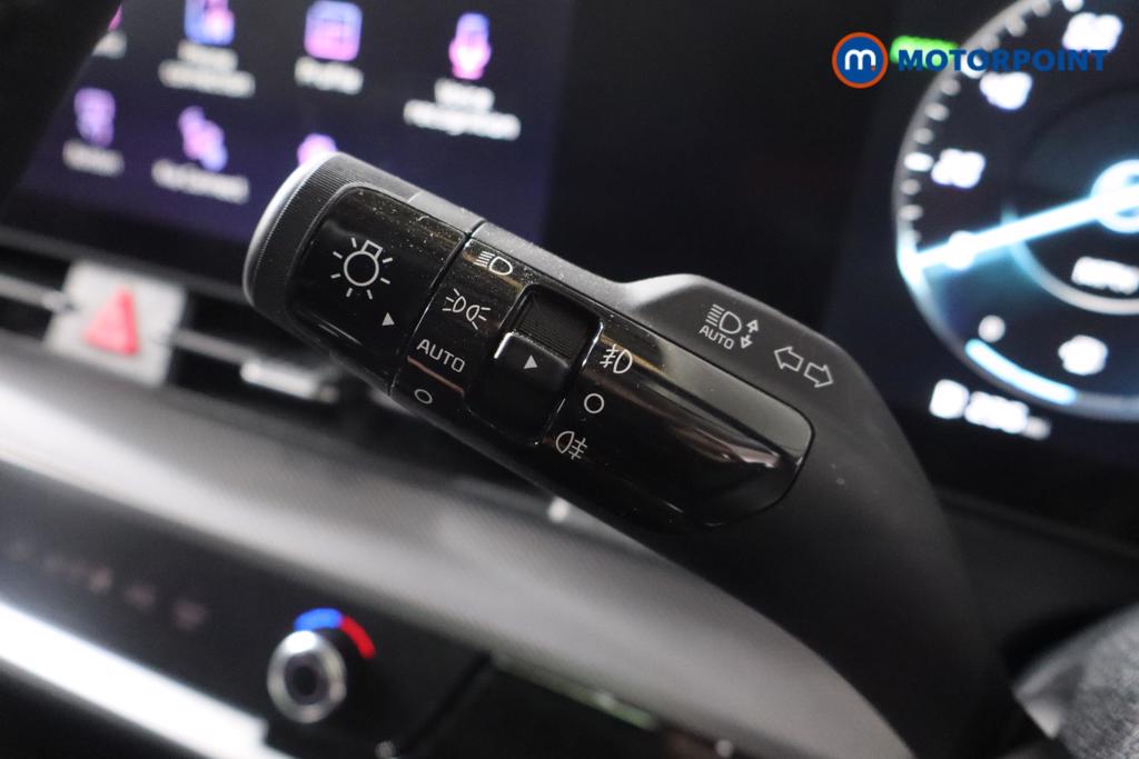 KIA Sportage 3 Automatic Petrol-Electric Hybrid SUV - Stock Number (1570135) - 13th supplementary image