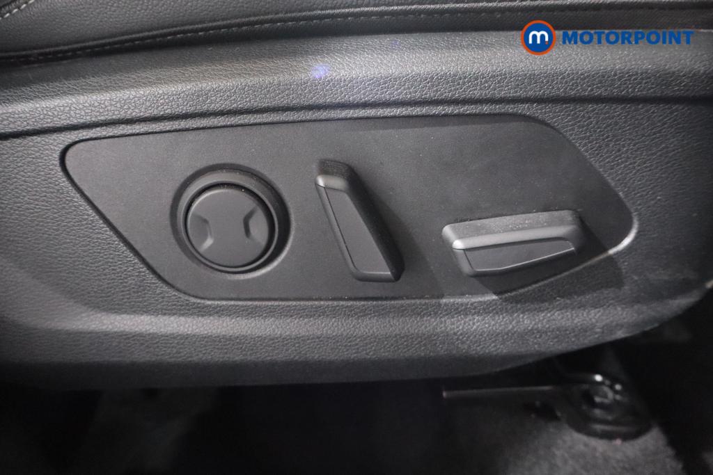KIA Sportage 3 Automatic Petrol-Electric Hybrid SUV - Stock Number (1570135) - 17th supplementary image