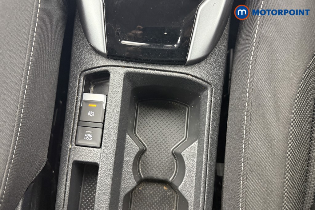 Volkswagen T-Roc Life Manual Petrol SUV - Stock Number (1570151) - 6th supplementary image
