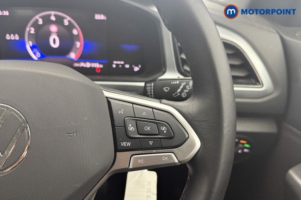 Volkswagen T-Roc Life Manual Petrol SUV - Stock Number (1570151) - 11th supplementary image