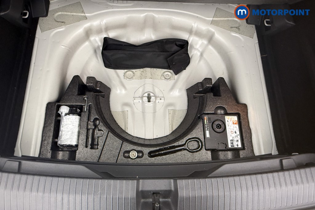 Volkswagen T-Roc Life Manual Petrol SUV - Stock Number (1570151) - 25th supplementary image