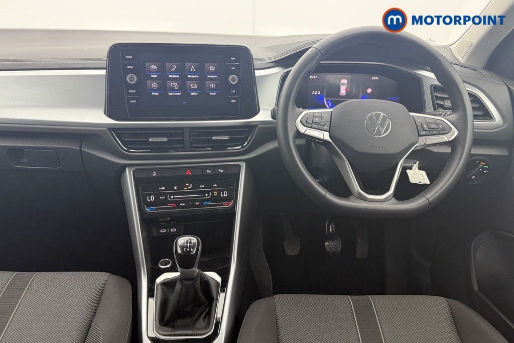 Volkswagen T-Roc Life Manual Petrol SUV - Stock Number (1570151) - 1st supplementary image