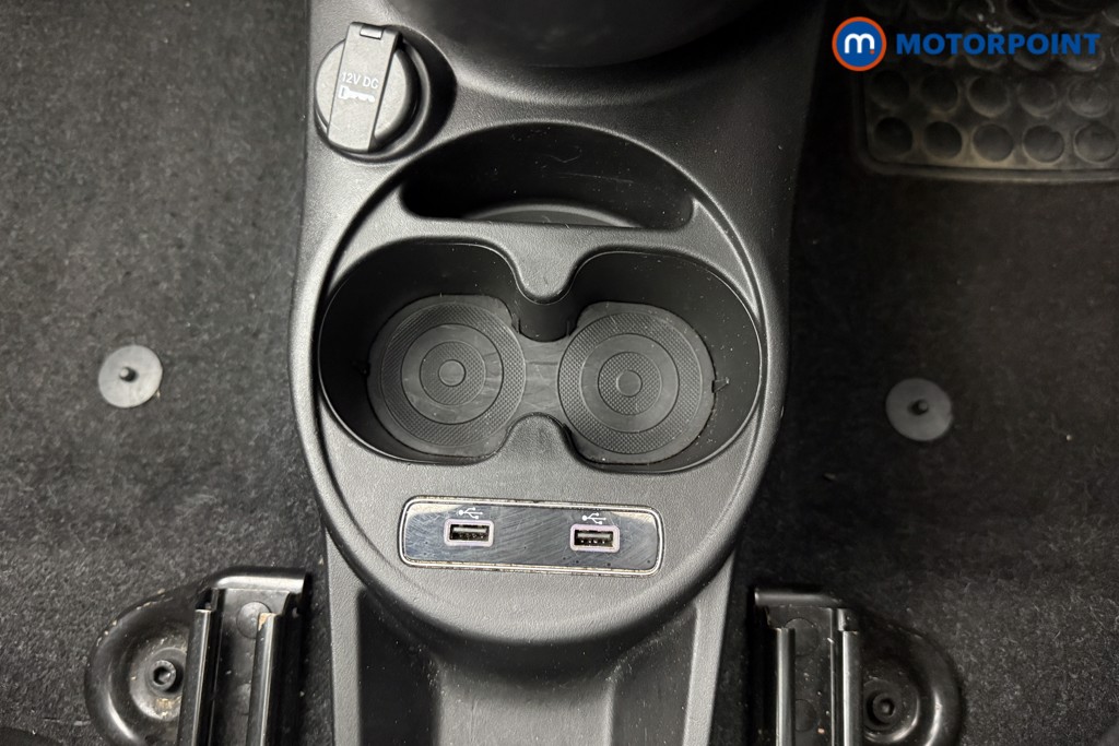 Fiat 500 1.0 Mild Hybrid 3Dr Manual Petrol Hatchback - Stock Number (1570162) - 5th supplementary image