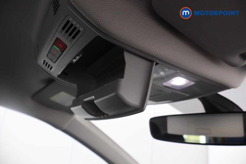Volkswagen Polo SEL Manual Petrol Hatchback - Stock Number (1570321) - 13th supplementary image