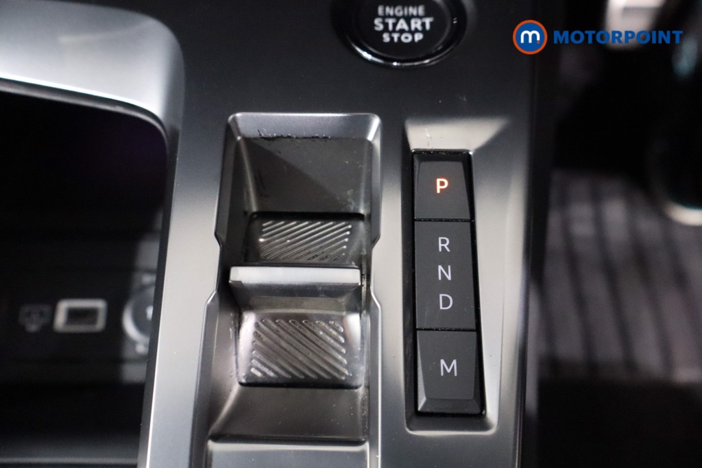 Peugeot 308 GT Automatic Petrol Estate - Stock Number (1570422) - 19th supplementary image