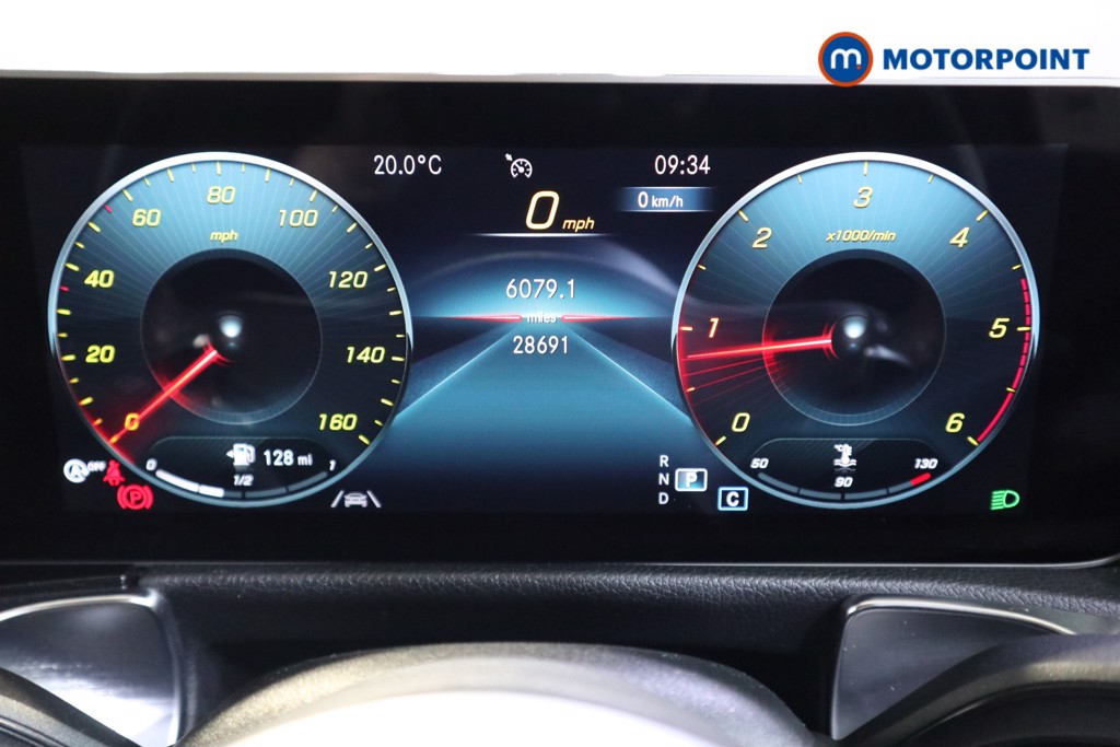 Mercedes-Benz GLB Amg Line Automatic Diesel SUV - Stock Number (1570579) - 5th supplementary image