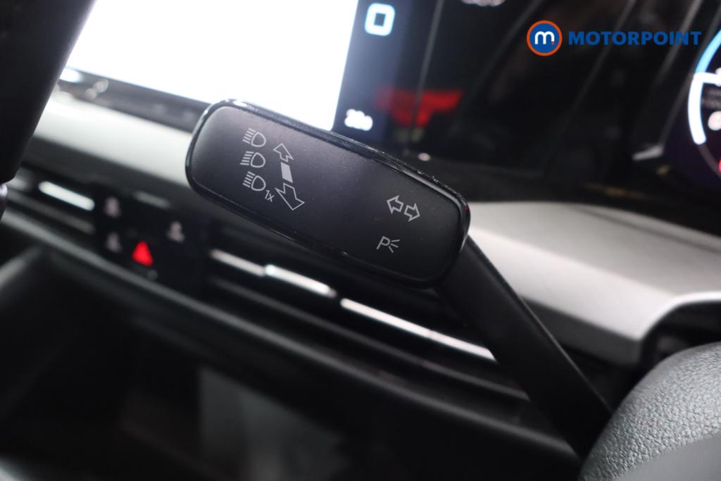 Volkswagen Golf Life Manual Petrol Hatchback - Stock Number (1570714) - 13th supplementary image
