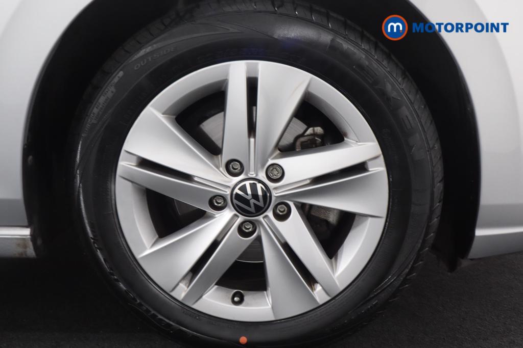 Volkswagen Golf Life Manual Petrol Hatchback - Stock Number (1570714) - 36th supplementary image