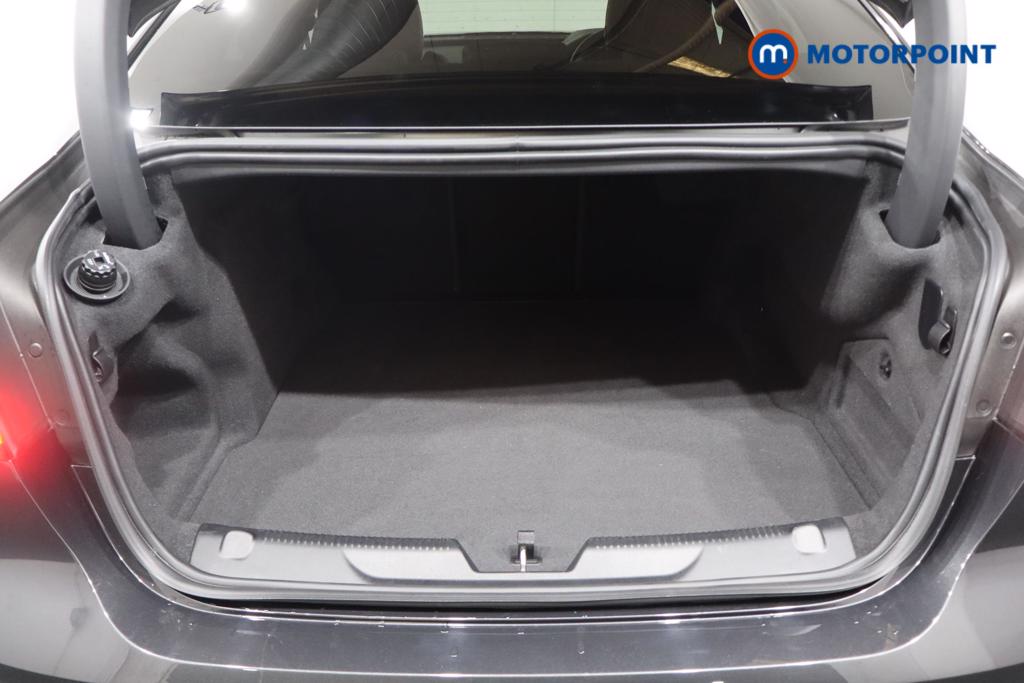 Jaguar XE R-Dynamic Se Black Automatic Diesel Saloon - Stock Number (1570797) - 30th supplementary image