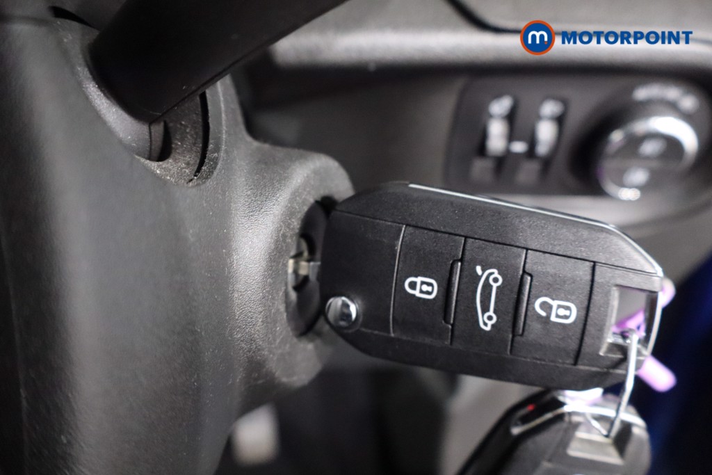 Vauxhall Grandland X SE Manual Petrol SUV - Stock Number (1571051) - 13th supplementary image