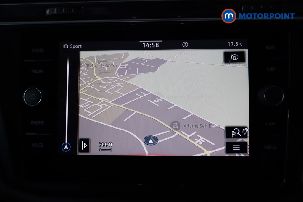 Volkswagen Tiguan R-Line Automatic Petrol SUV - Stock Number (1571126) - 2nd supplementary image