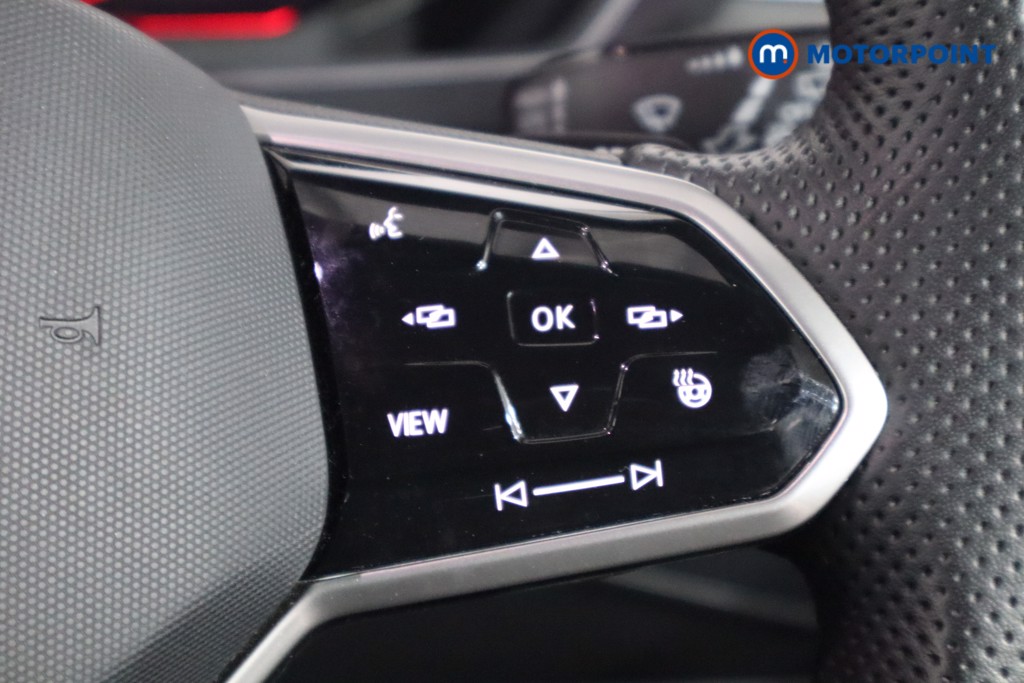 Volkswagen Tiguan R-Line Automatic Petrol SUV - Stock Number (1571126) - 8th supplementary image