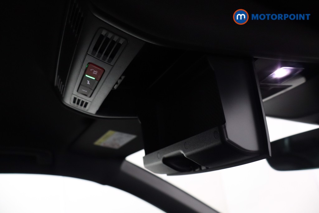 Volkswagen Tiguan R-Line Automatic Petrol SUV - Stock Number (1571126) - 18th supplementary image