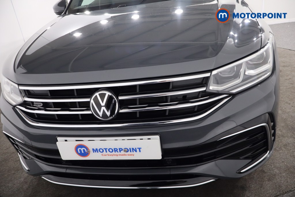 Volkswagen Tiguan R-Line Automatic Petrol SUV - Stock Number (1571126) - 33rd supplementary image