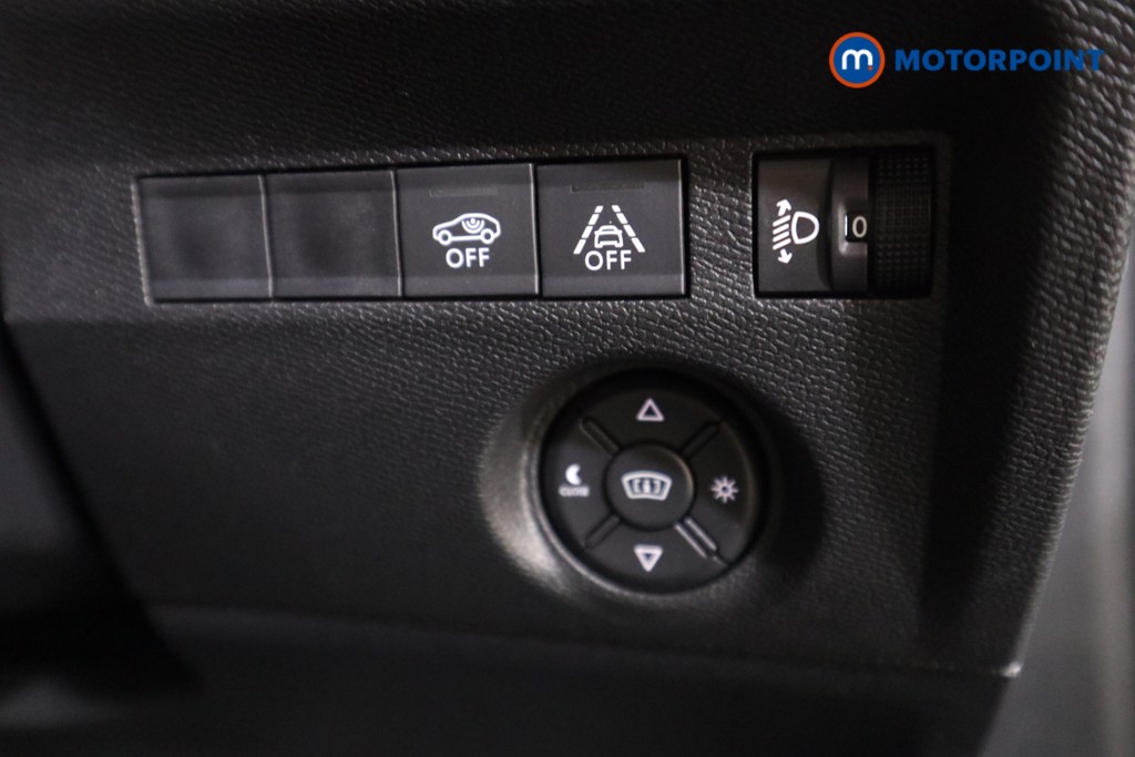 Citroen C4 Shine Manual Petrol Hatchback - Stock Number (1571277) - 9th supplementary image