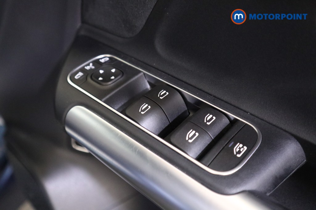Mercedes-Benz GLA Amg Line Automatic Petrol SUV - Stock Number (1571509) - 11th supplementary image