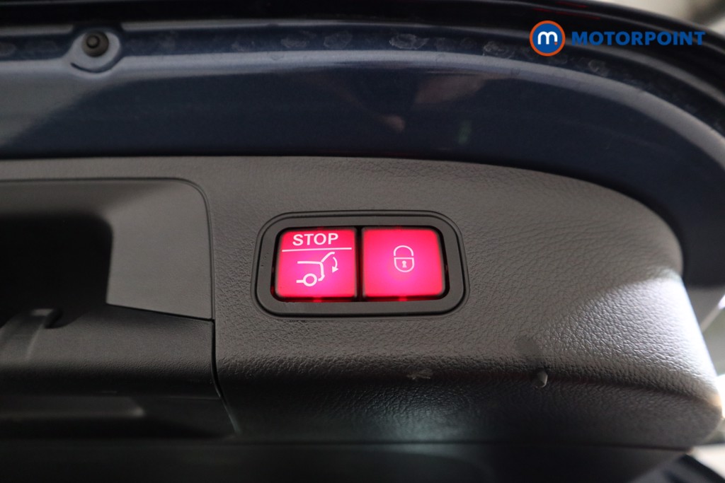 Mercedes-Benz GLA Amg Line Automatic Petrol SUV - Stock Number (1571509) - 17th supplementary image