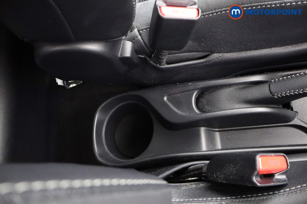 Toyota Yaris Excel Automatic Petrol-Electric Hybrid Hatchback - Stock Number (1571522) - 7th supplementary image