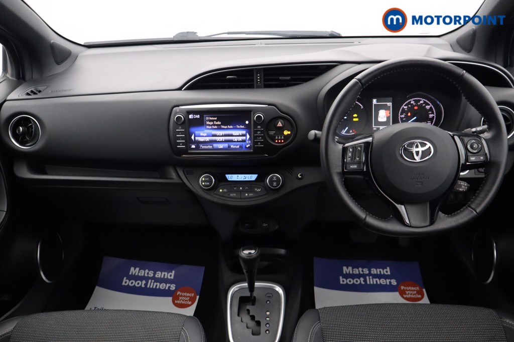 Toyota Yaris Excel Automatic Petrol-Electric Hybrid Hatchback - Stock Number (1571522) - 1st supplementary image