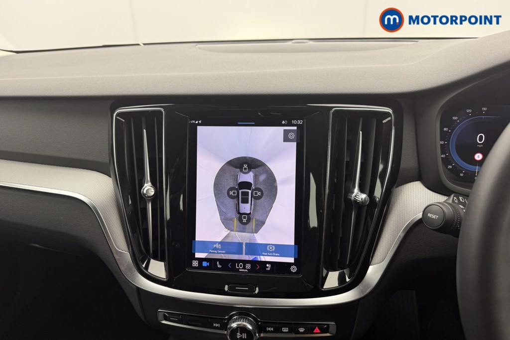 Volvo V60 Plus Automatic Petrol Estate - Stock Number (1571728) - 11th supplementary image