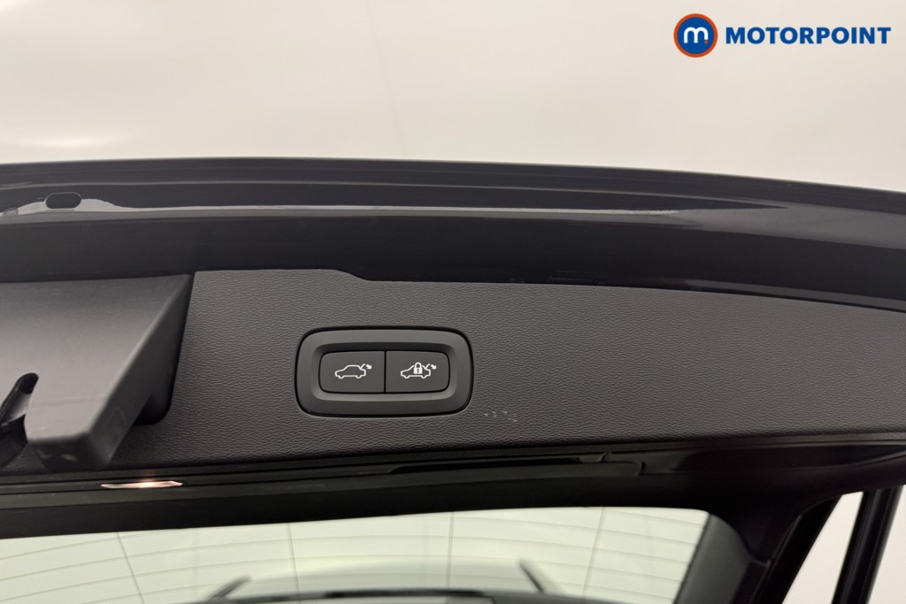Volvo V60 Plus Automatic Petrol Estate - Stock Number (1571728) - 25th supplementary image