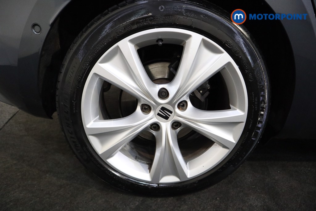 Seat Leon FR Manual Petrol Hatchback - Stock Number (1571789) - 13th supplementary image